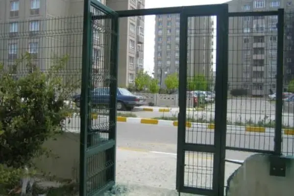 Çit Kapılar ve Bariyerler