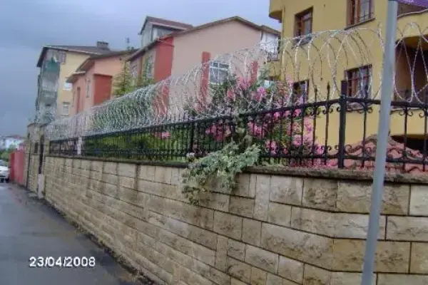 Jiletli Çit Uygulamaları